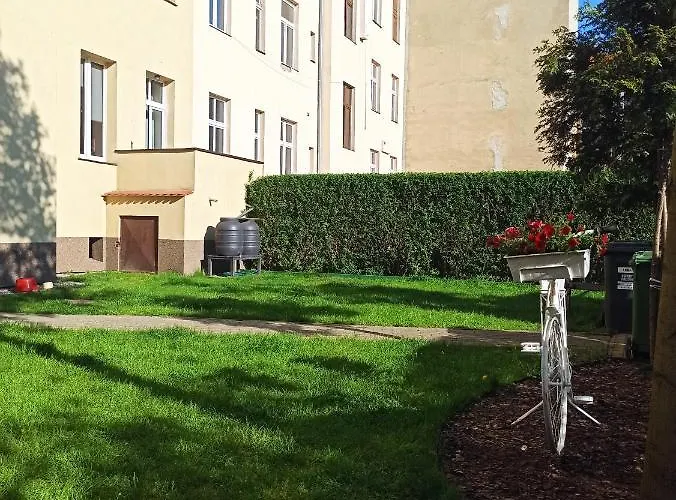 Apartment Paprotka 100m Legnica